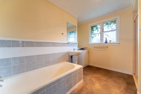 Photo of property in 29 Hughes Street, Waimate, 7924