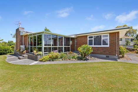 Photo of property in 11 Dowman Street, Urenui, 4375