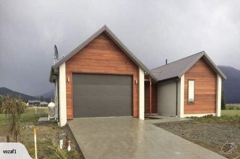 Photo of property in 5 Red Deer Place, Te Anau, 9600