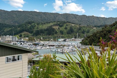 Photo of property in 6c Rutland Street, Picton, 7220