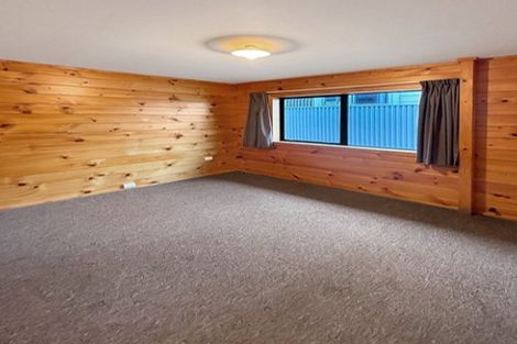 Photo of property in 15 Seddon Street, Dannevirke, 4930