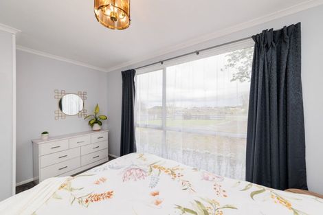 Photo of property in 17 Matai Street, Marton, 4710