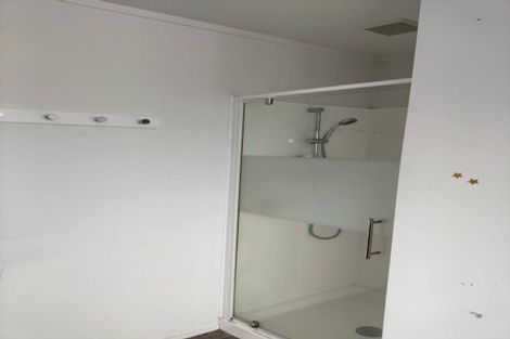 Photo of property in 1/47 Majesty Place, Half Moon Bay, Auckland, 2012