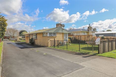 Photo of property in 128 Great South Road, Huntly, 3700