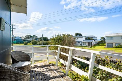 Photo of property in 262 Seaforth Road, Waihi Beach, 3611