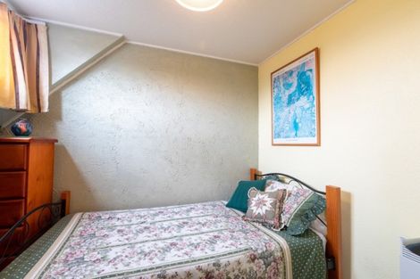 Photo of property in 5/31 Mana Avenue, Titahi Bay, Porirua, 5022