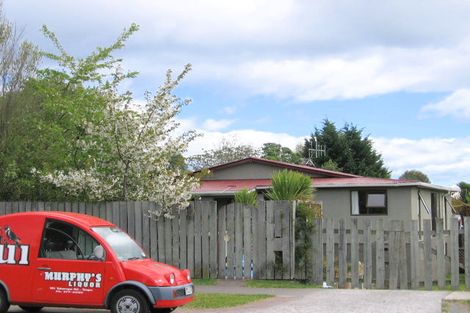 Photo of property in 37 Tamatea Road, Taupo, 3330