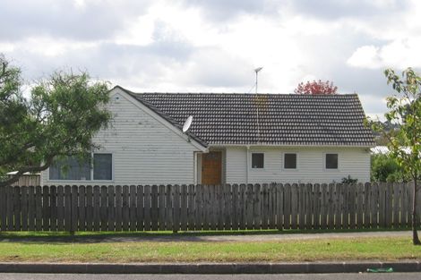 Photo of property in 6 Links Road, New Lynn, Auckland, 0600