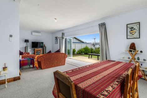 Photo of property in 466 Saint Aubyn Street, Moturoa, New Plymouth, 4310