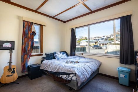 Photo of property in 26 Breakwater Road, Moturoa, New Plymouth, 4310