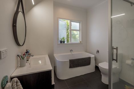 Photo of property in 27 Wilton Street, Levin, 5510