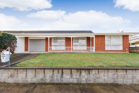 Photo of property in 3 Frimley Street, Awapuni, Palmerston North, 4412