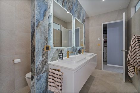 Photo of property in 8 Sara Way, Whitianga, 3510