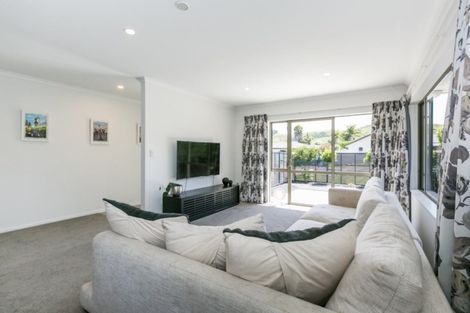 Photo of property in 4 West Place, Greenmeadows, Napier, 4112
