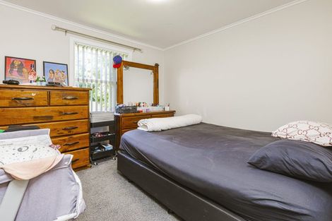Photo of property in 1/56 Greenhaven Avenue, Opaheke, Papakura, 2113