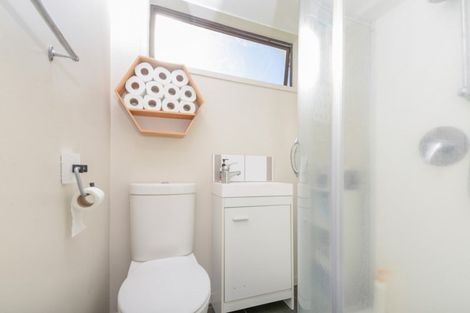 Photo of property in 26 Pohutukawa Drive, Owhata, Rotorua, 3010