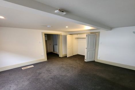 Photo of property in 43 Patanga Crescent, Thorndon, Wellington, 6011