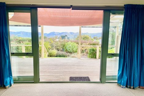 Photo of property in 8b Te Papau Crescent, Diamond Harbour, 8972