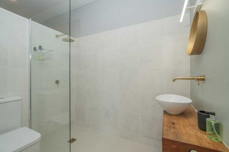 Photo of property in 19 Victoria Street, Coromandel, 3506