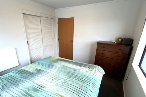 Photo of property in 2/64 Kaikoura Street, Maupuia, Wellington, 6022