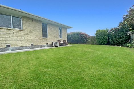 Photo of property in 2/38 Oldwood Street, Bishopdale, Christchurch, 8053