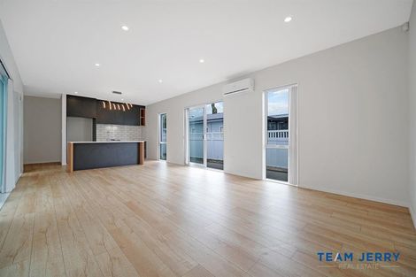 Photo of property in 67 Whare Kauri Road, Papakura, 2110