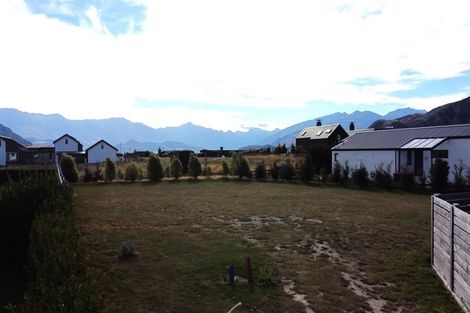Photo of property in 3 Bull Ridge, Wanaka, 9305