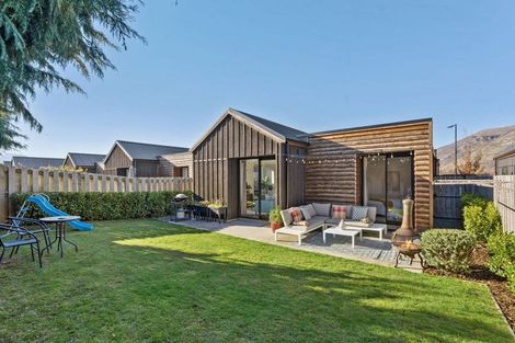 Photo of property in 13 Lauder Street, Lake Hayes, Queenstown, 9304