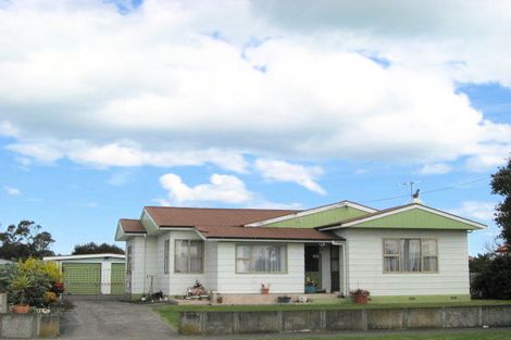 Photo of property in 23 Swiss Avenue, Gonville, Whanganui, 4501