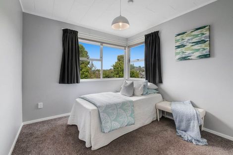 Photo of property in 14 Orton Street, Glenfield, Auckland, 0627