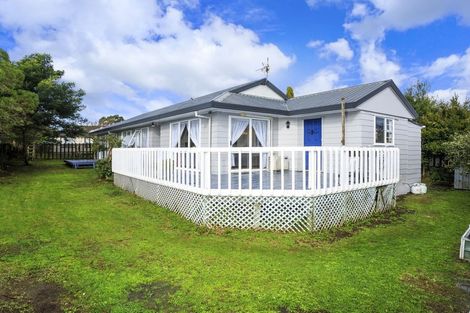 Photo of property in 59 Barbados Drive, Unsworth Heights, Auckland, 0632