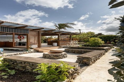 Photo of property in 1 Kowai Grove, Omokoroa, 3114