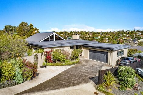 Photo of property in 21 Montclair Rise, Browns Bay, Auckland, 0630