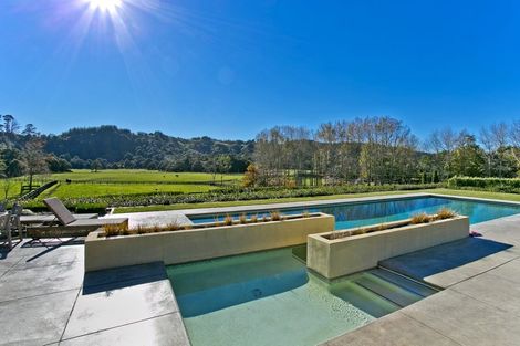 Photo of property in 314 Matua Road, Kumeu, 0891