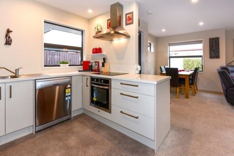 Photo of property in 2/81 Nottingham Avenue, Halswell, Christchurch, 8025