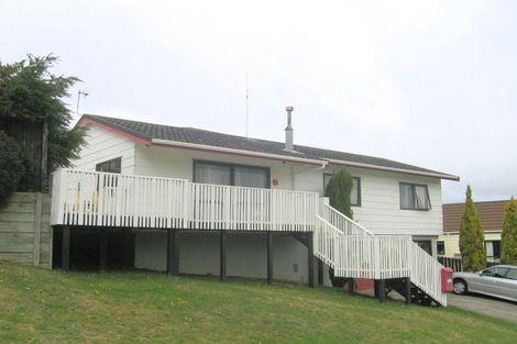 Photo of property in 17 Buccaneer Place, Grenada Village, Wellington, 6037