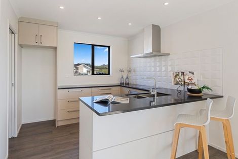 Photo of property in 20 Peter Bourne Drive, Pokeno, 2402