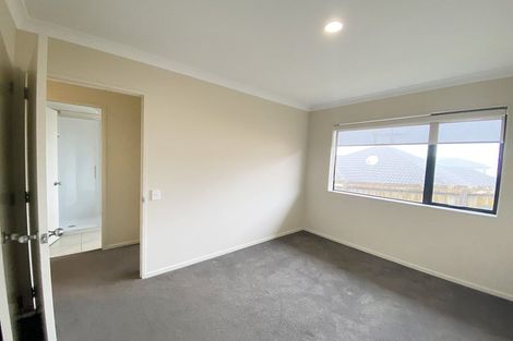 Photo of property in 44 Saralee Drive, Manurewa, Auckland, 2105