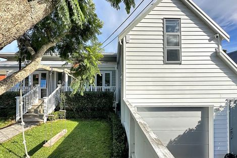 Photo of property in 18 Wairakei Street, Greenlane, Auckland, 1051