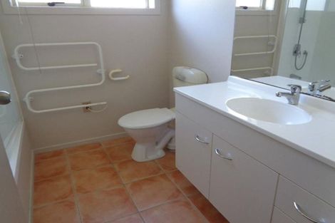 Photo of property in 8/103 Swanson Road, Henderson, Auckland, 0610