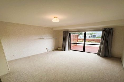 Photo of property in 10 Ruby Place, Orewa, 0931