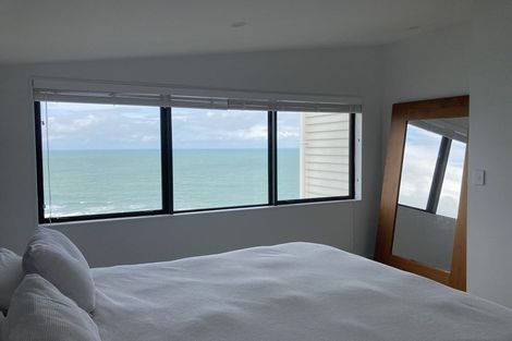 Photo of property in 4/52 High Street, Island Bay, Wellington, 6023