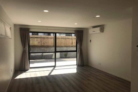 Photo of property in 28 Ti Kouka Lane, Sandringham, Auckland, 1025