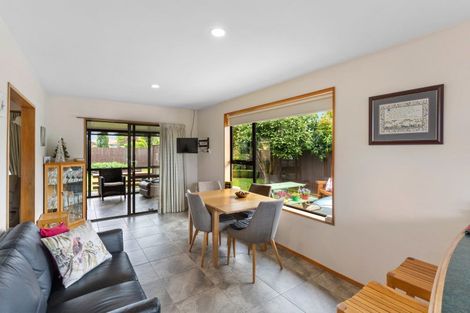Photo of property in 21 Peebles Drive, Hei Hei, Christchurch, 8042