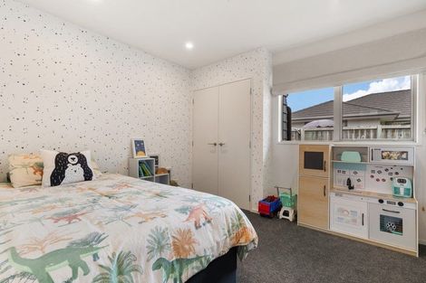 Photo of property in 22 Lochnagar Drive, Lake Hayes, Queenstown, 9304