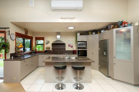 Photo of property in 108 Rowesdale Drive, Ohauiti, Tauranga, 3112