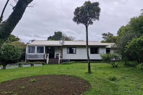 Photo of property in 6 Hickford Place, Okato, 4335