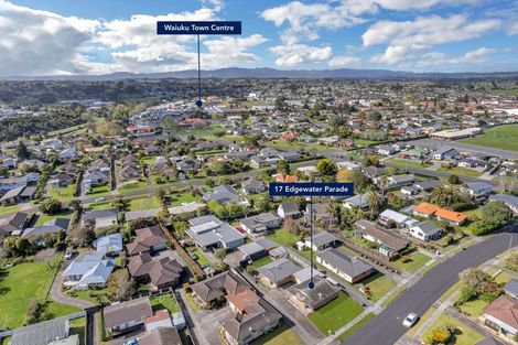 Photo of property in 17 Edgewater Parade, Waiuku, 2123