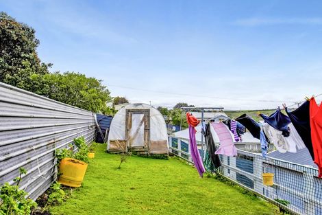 Photo of property in 18 Cambridge Street, Patea, 4520