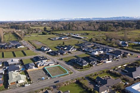 Photo of property in 215 Cavendish Road, Casebrook, Christchurch, 8051